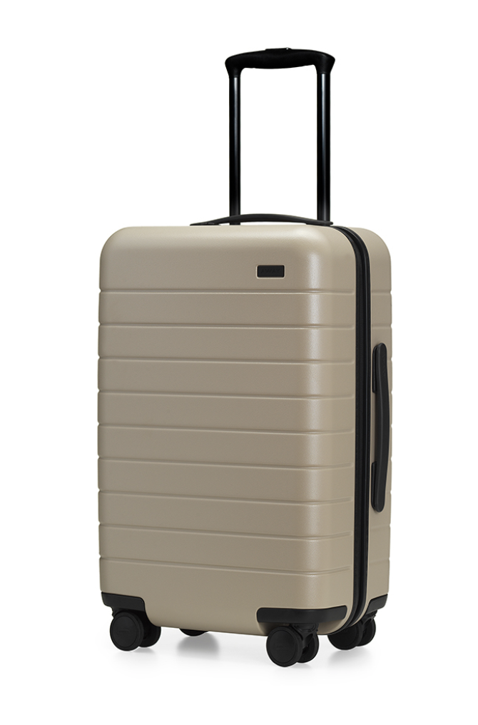 jeffontheroad-gift-ideas-travelers-away-travel-carry-on-luggage